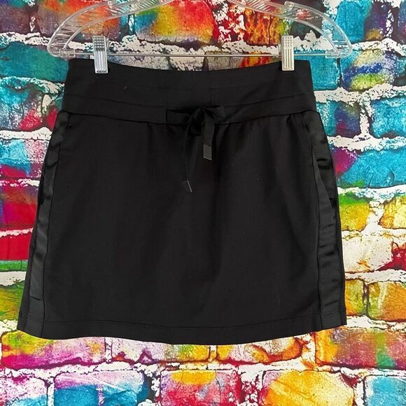 Athleta Metro Downtown Skort | Skirt Black Style 405665 Size XS - Picture 1 of 6